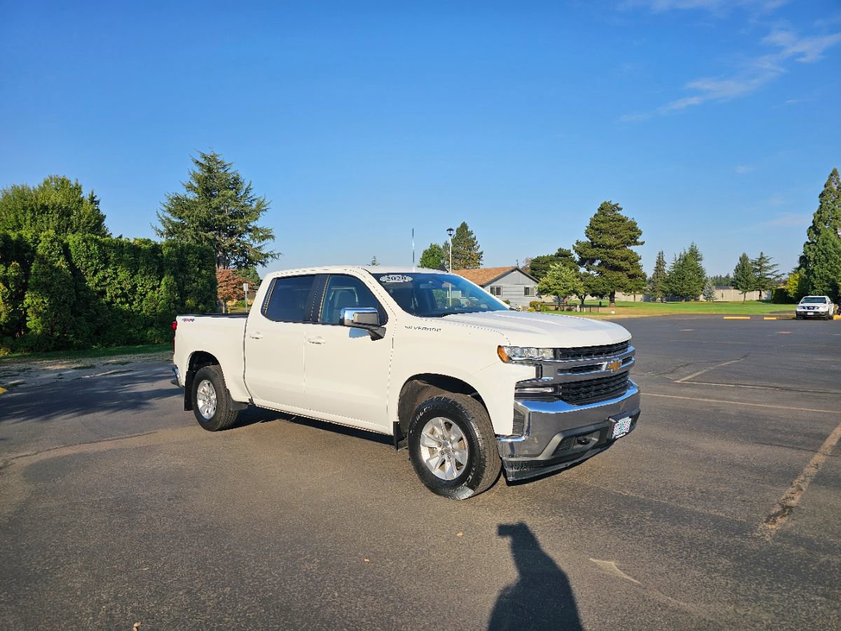 Used 2020 Chevrolet Silverado 1500 LT w/ Remote Start Package image 5
