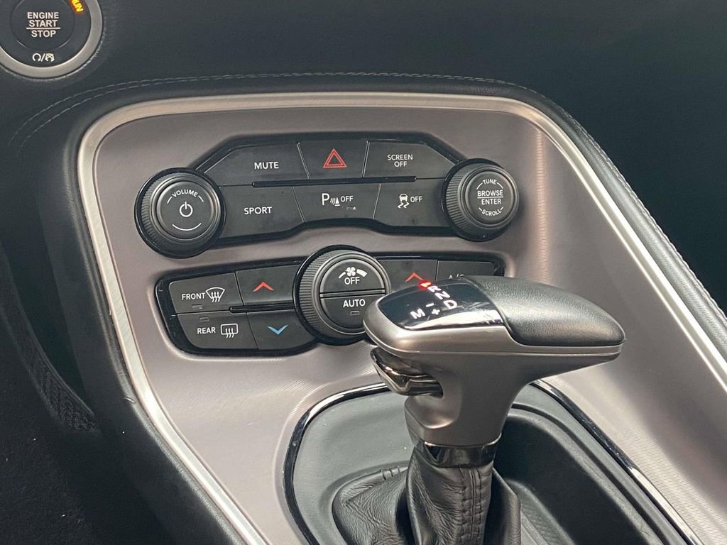 Used 2022 Dodge Challenger R/T RWD image 22