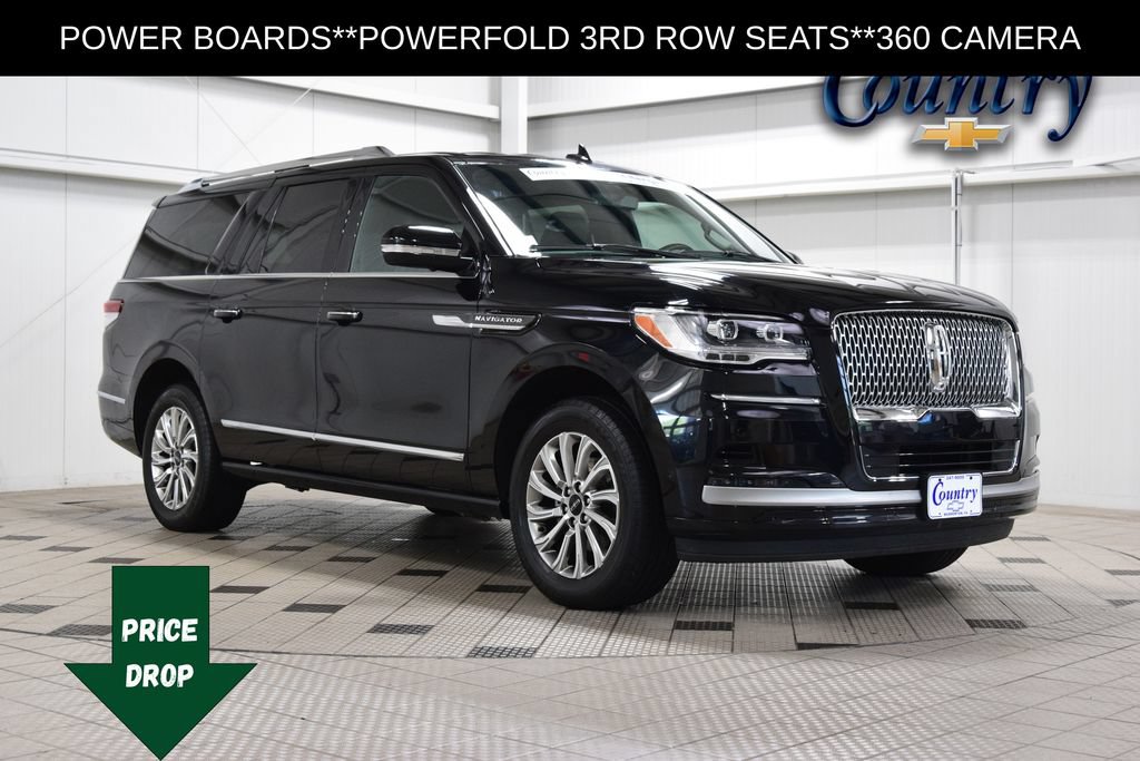 Used 2024 Lincoln Navigator L 4WD image 1