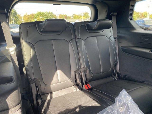 New 2025 Jeep Grand Cherokee L Overland w/ Trailer Tow Package image 32