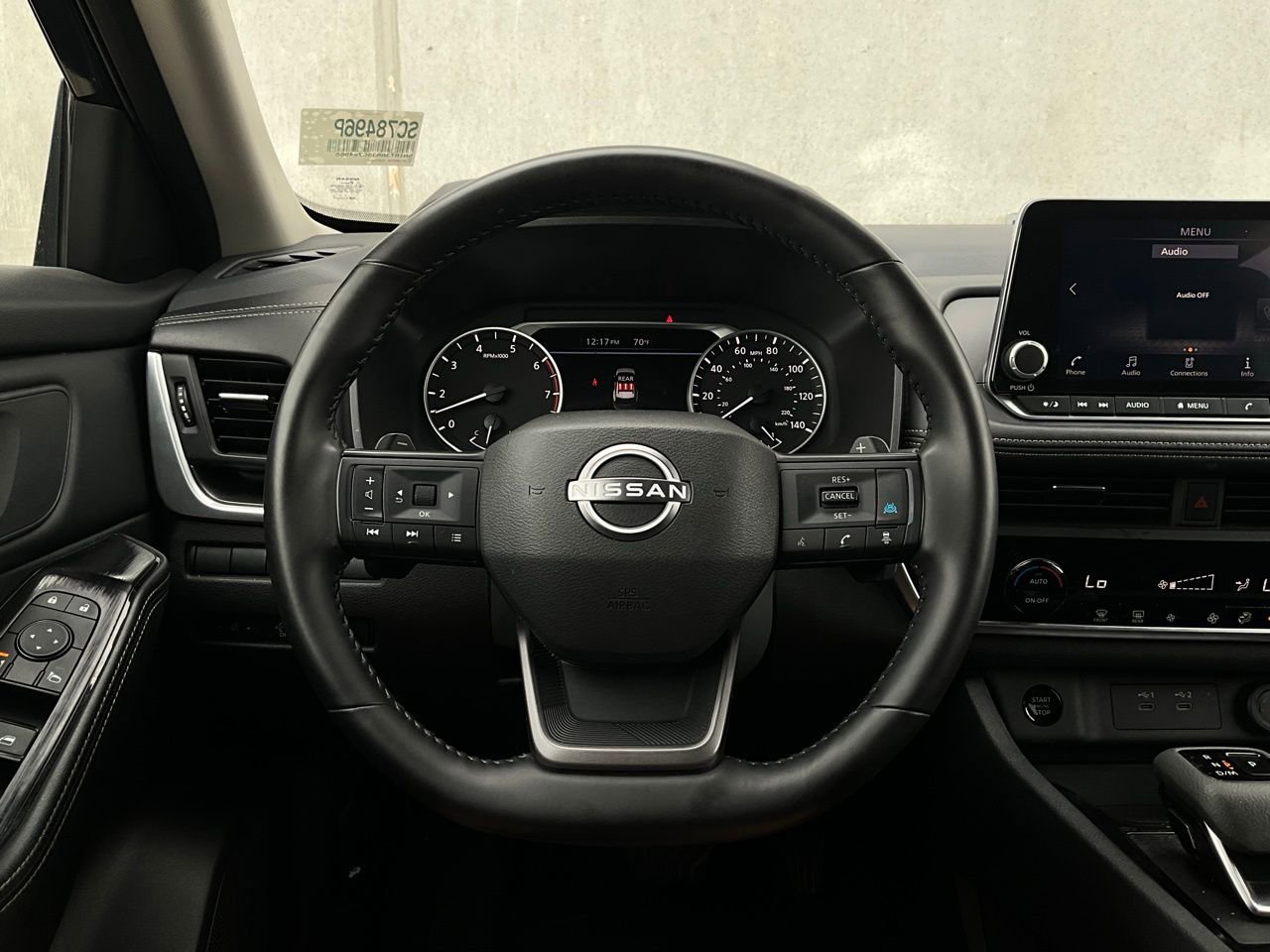 Used 2025 Nissan Rogue SV image 32