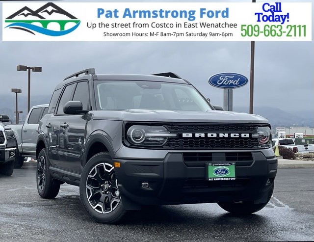 New 2025 Ford Bronco Sport Outer Banks w/ Topo Graphic Package image 1