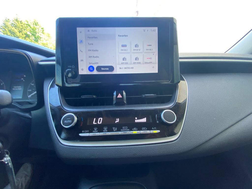 Used 2025 Toyota Corolla LE FWD image 20