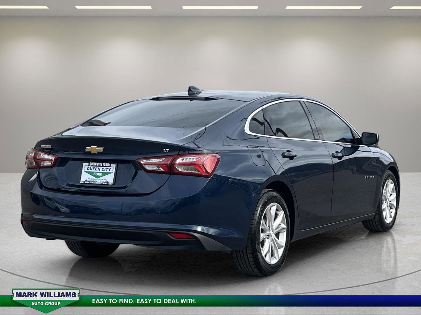 Used 2020 Chevrolet Malibu LT image 3