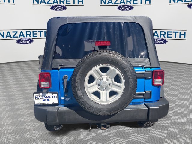 Used 2016 Jeep Wrangler Unlimited Sport w/ Connectivity Group AWD/4WD image 6