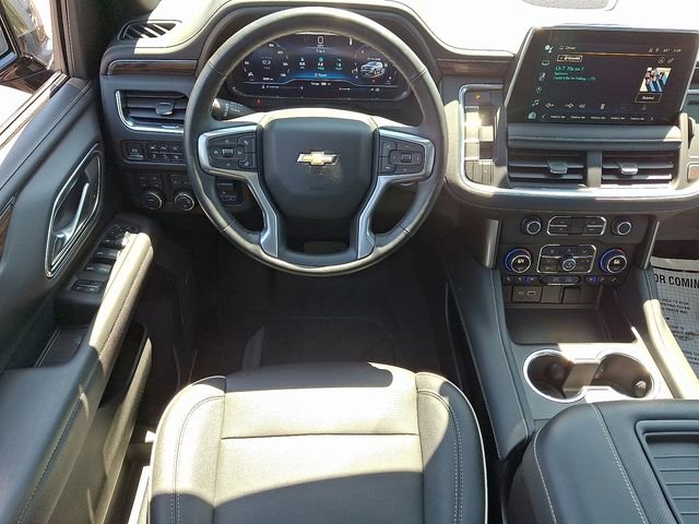 Certified 2024 Chevrolet Suburban Premier w/ Premium Package AWD/4WD image 11