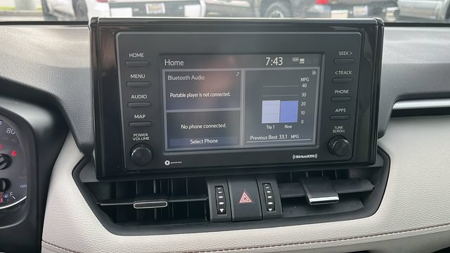 Used 2021 Toyota RAV4 XLE Premium AWD/4WD image 11