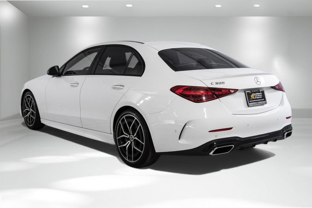 Used 2022 Mercedes-Benz C 300 Sedan image 11