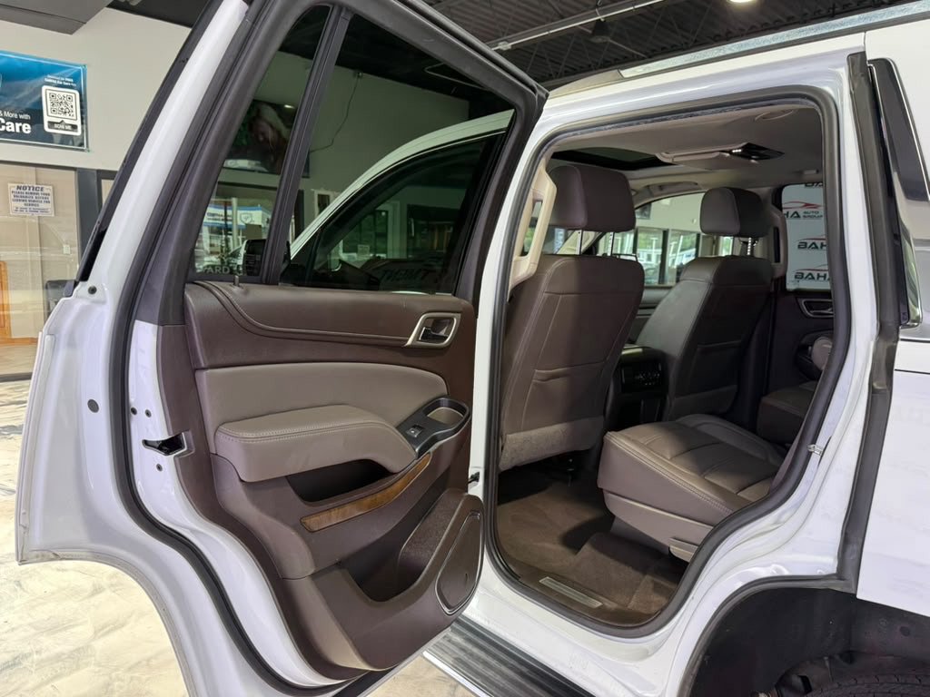 Used 2019 GMC Yukon Denali w/ Open Road Package AWD/4WD image 38