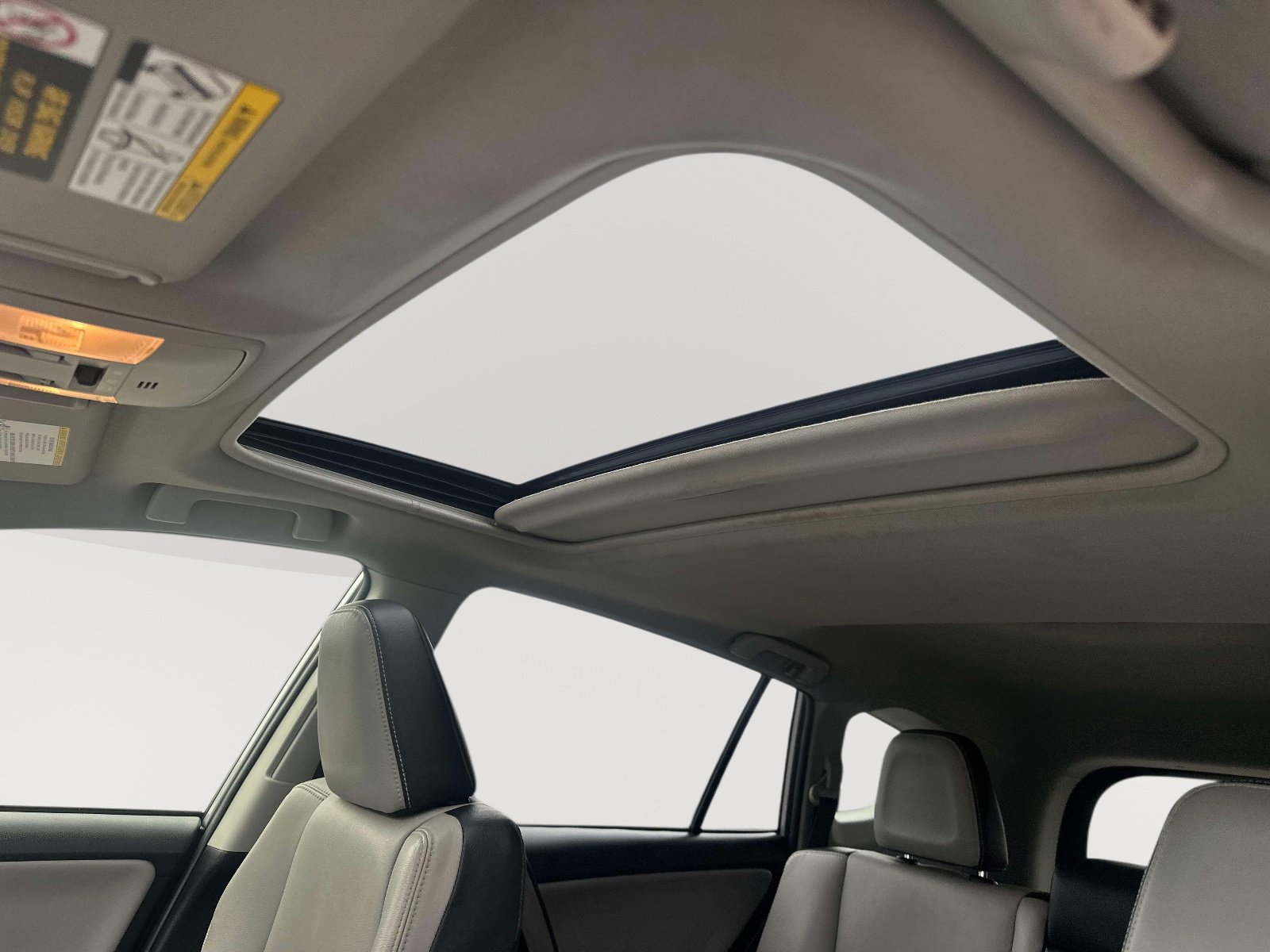 Used 2017 Toyota RAV4 Limited w/ Advanced Technology Package image 36