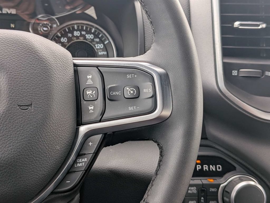 Used 2025 RAM 1500 Big Horn AWD/4WD image 25