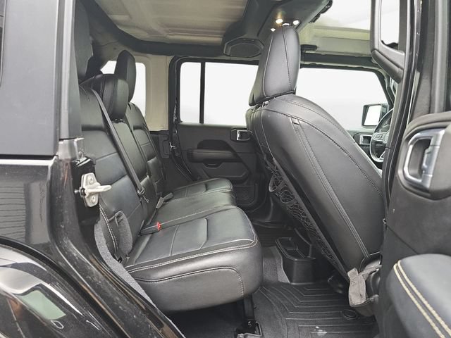 Used 2019 Jeep Wrangler Unlimited Sahara AWD/4WD image 36