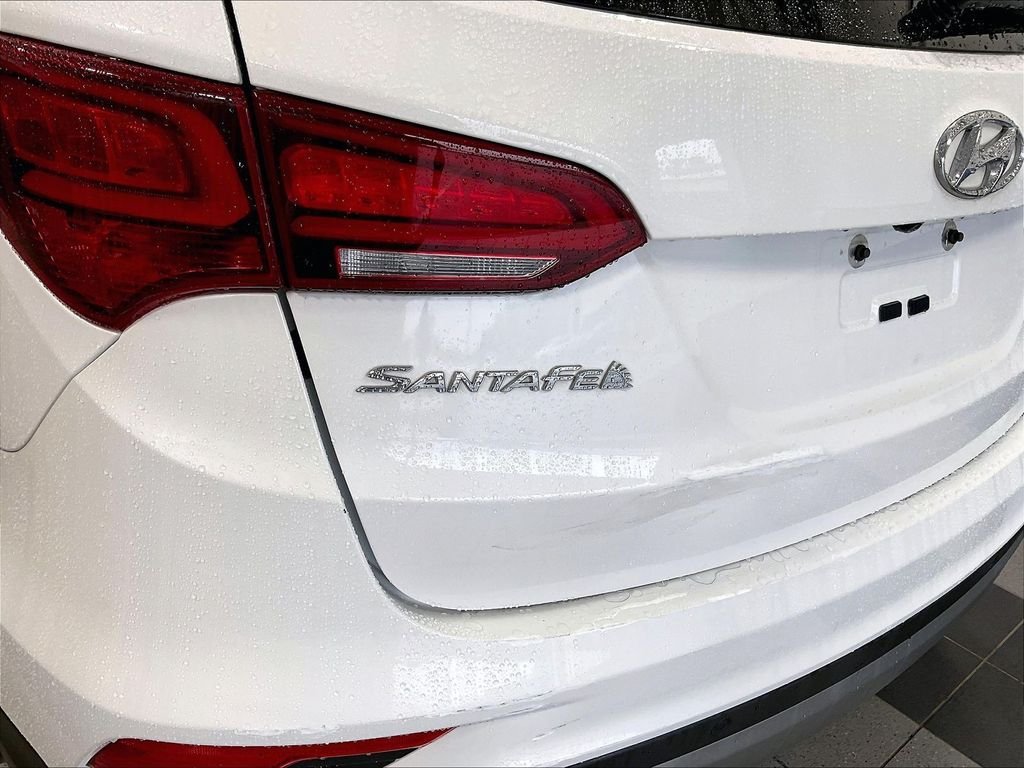 Used 2018 Hyundai Santa Fe Sport FWD image 29