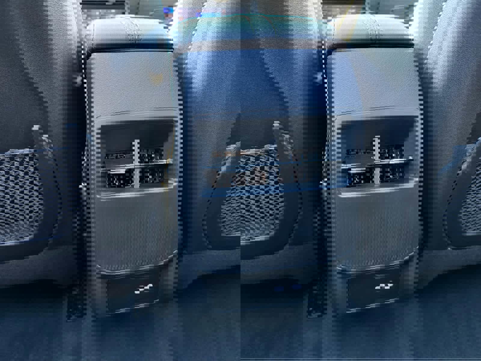 Used 2025 Jeep Wagoneer S Limited image 28