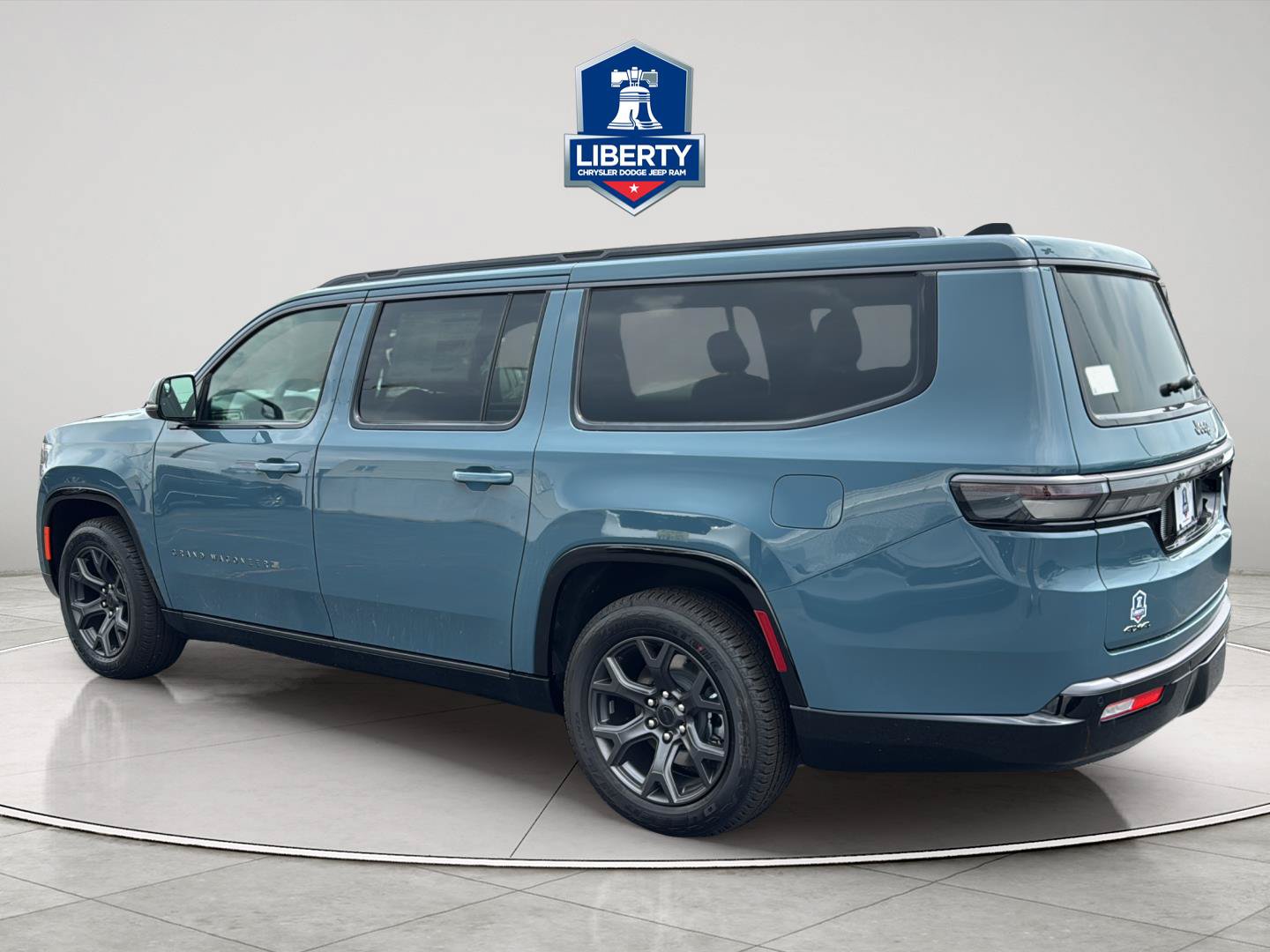 New 2026 Jeep Grand Wagoneer L Limited w/ Premium Group II AWD/4WD image 7