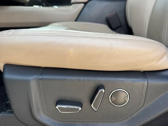 Used 2022 Ford Expedition Limited AWD/4WD image 15