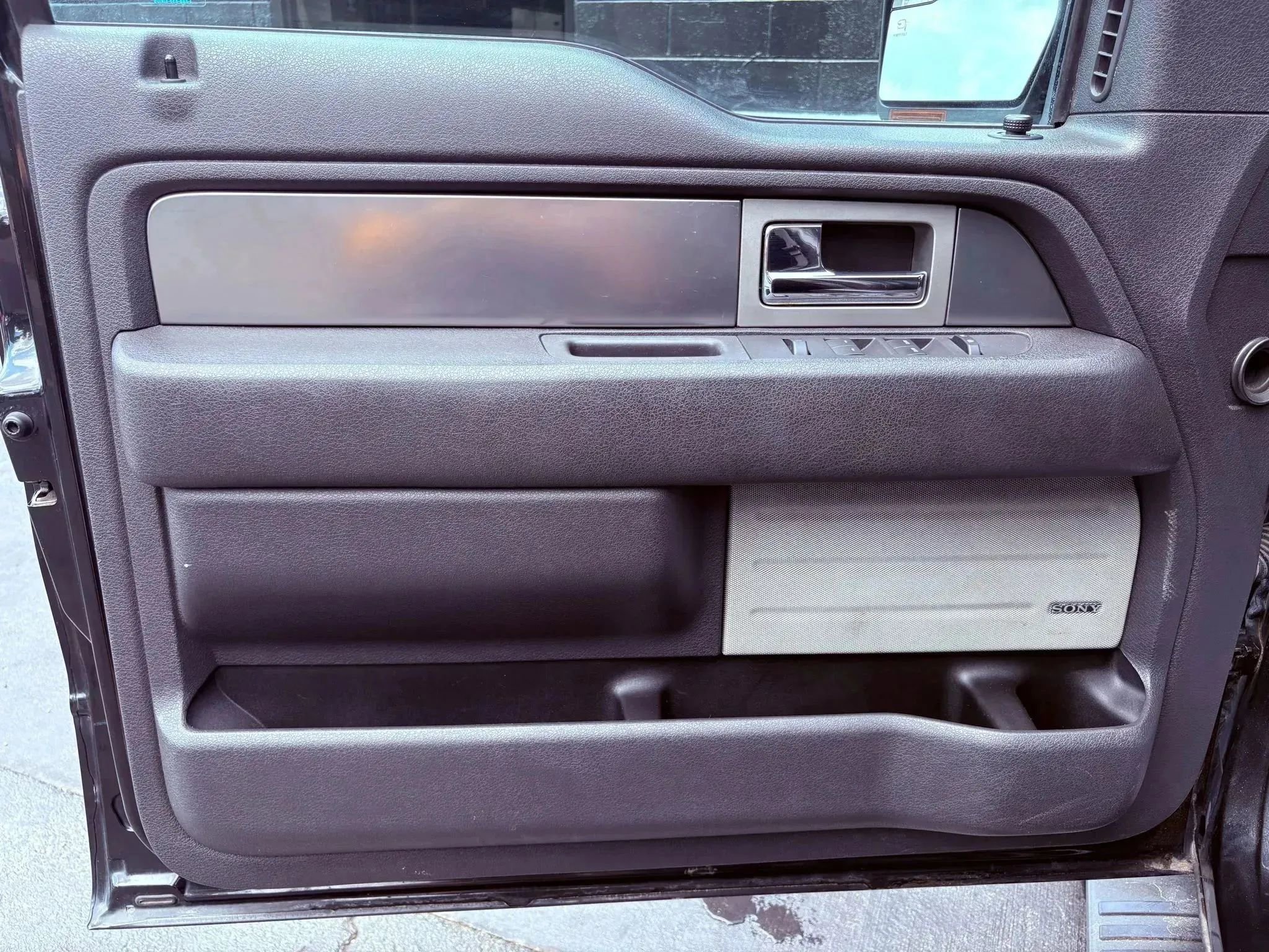 Used 2013 Ford F150 FX4 w/ Luxury Equipment Group image 10