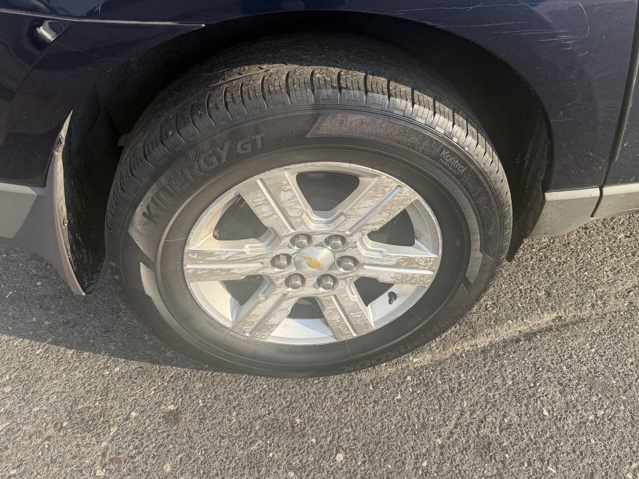 Used 2012 Chevrolet Traverse LT FWD image 16