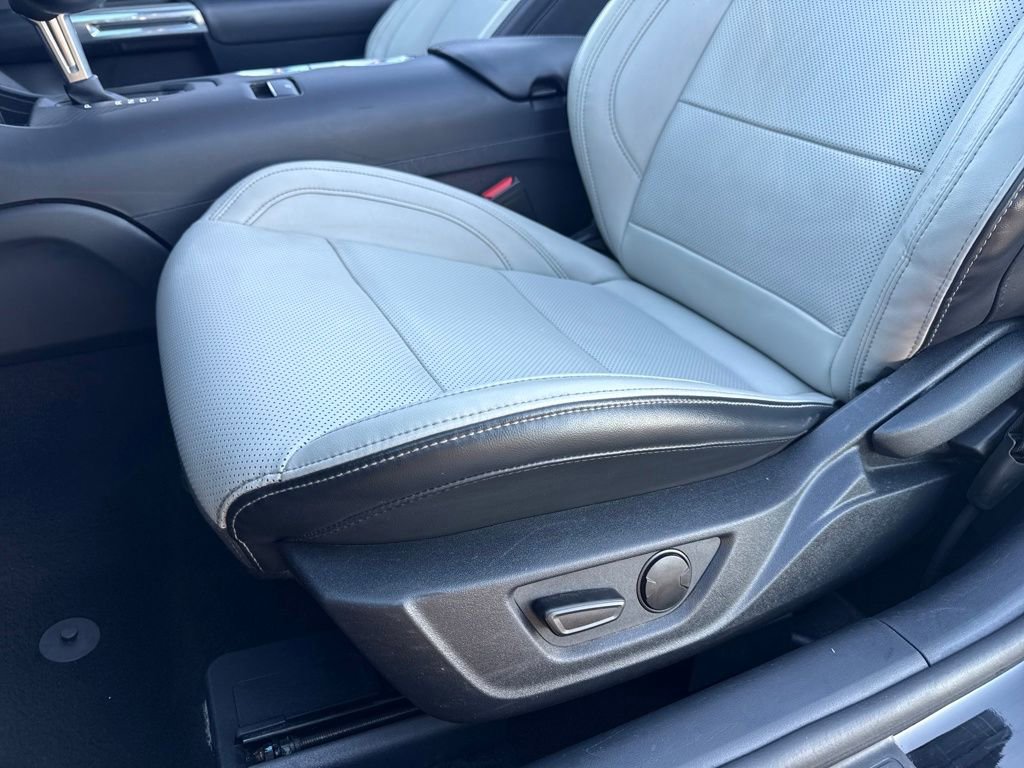 Used 2024 Ford Mustang Premium image 13