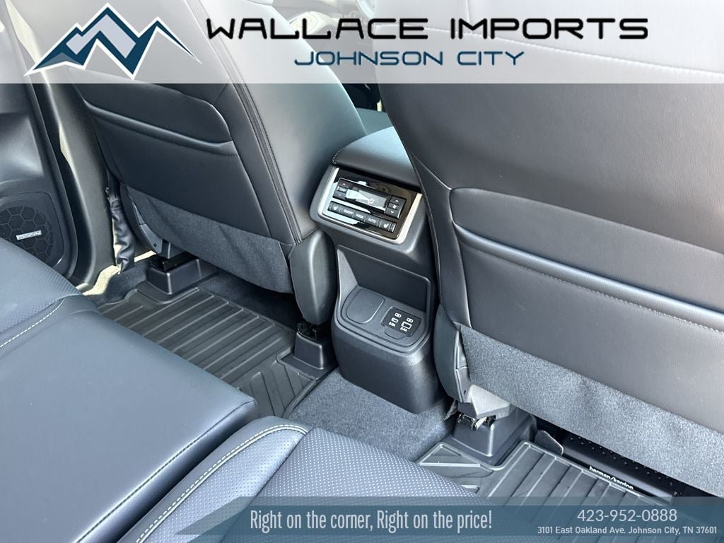 Used 2026 Subaru Ascent Limited AWD/4WD image 41