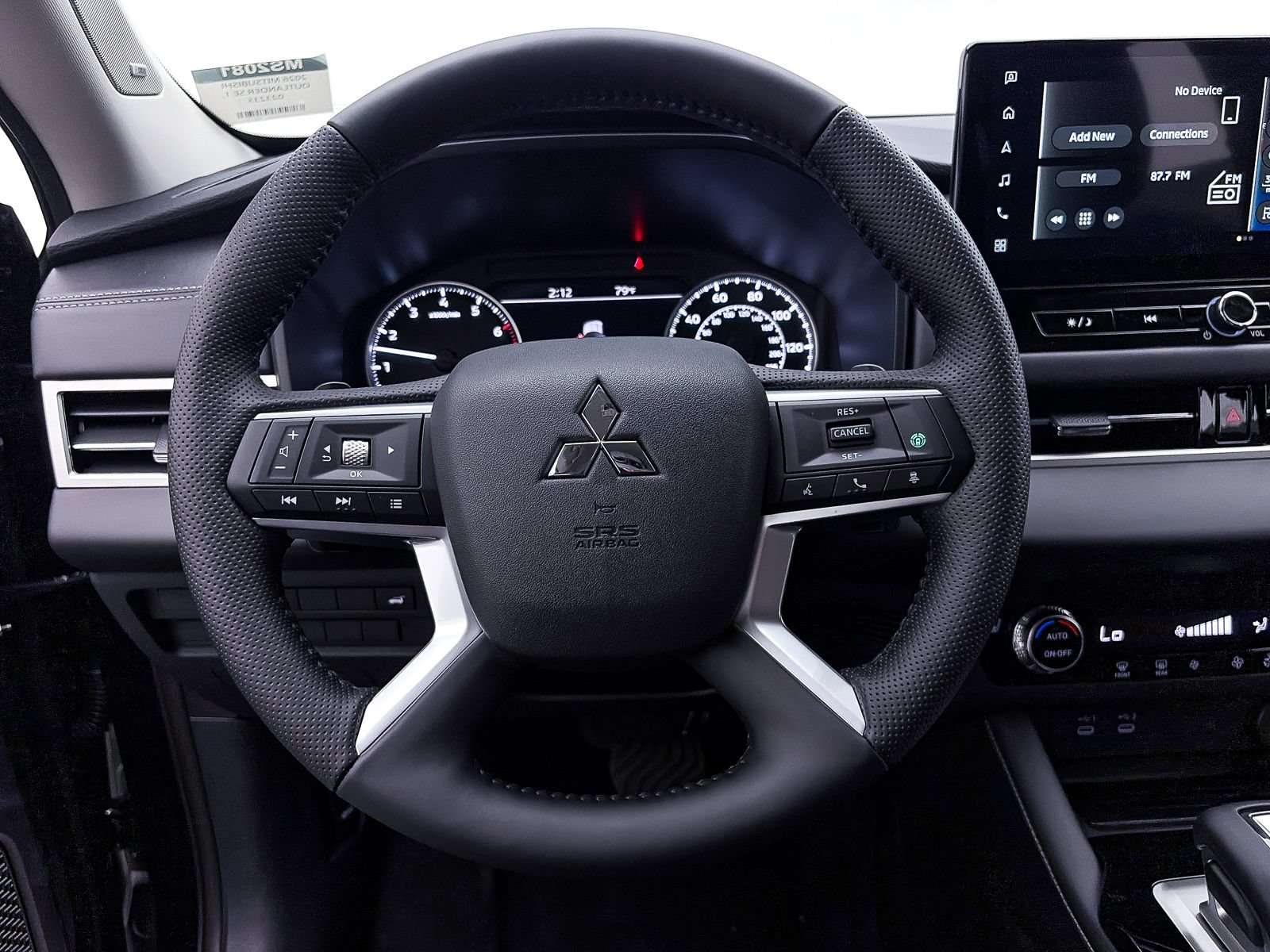 New 2026 Mitsubishi Outlander SE FWD image 20