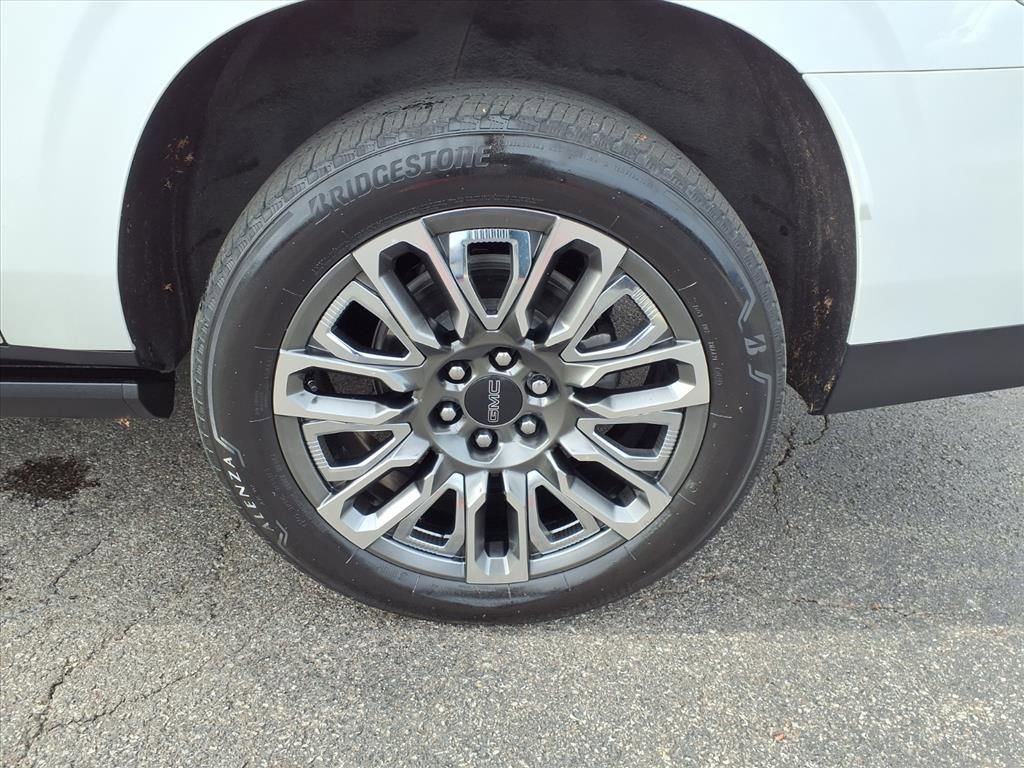 Certified 2024 GMC Yukon XL Denali Ultimate image 44