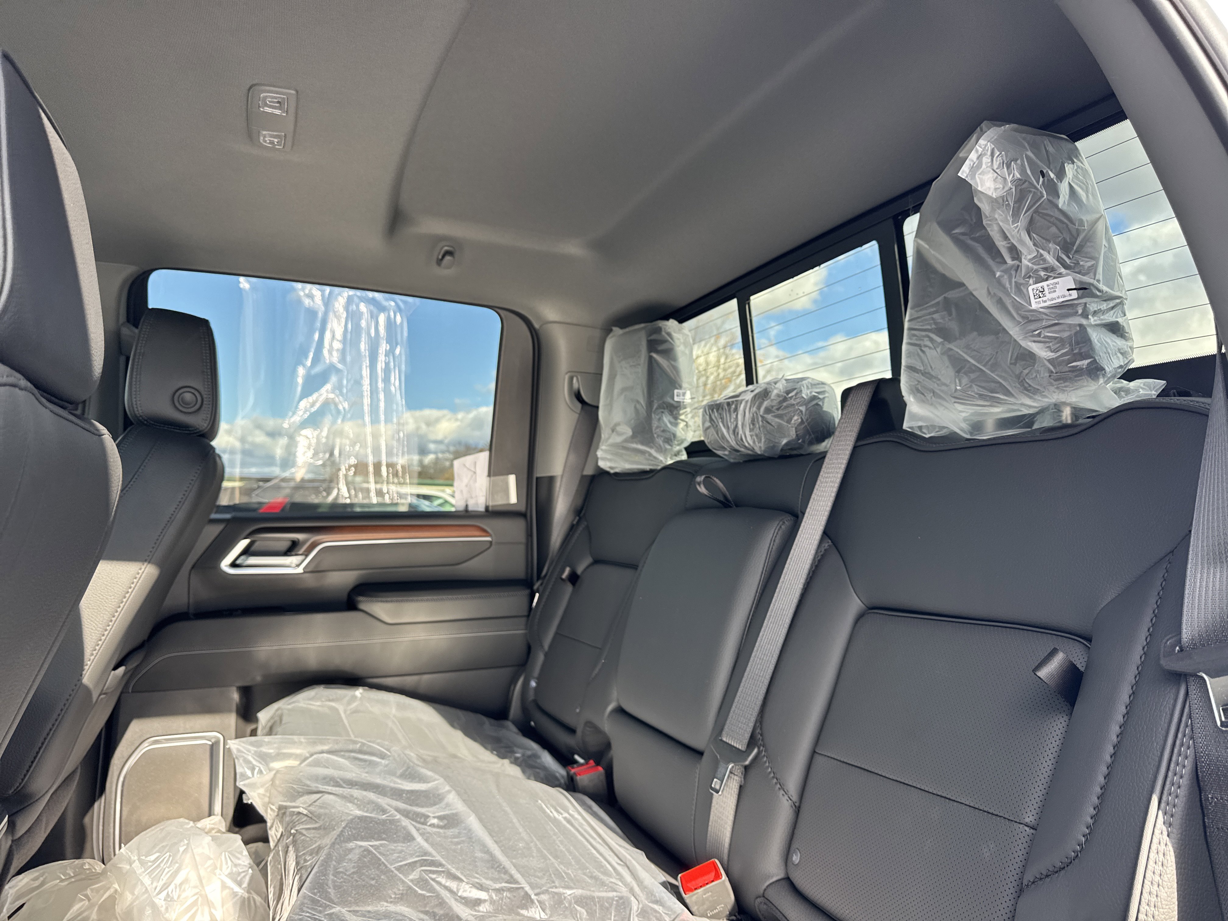 New 2026 GMC Sierra 2500 Denali w/ Technology Package image 32