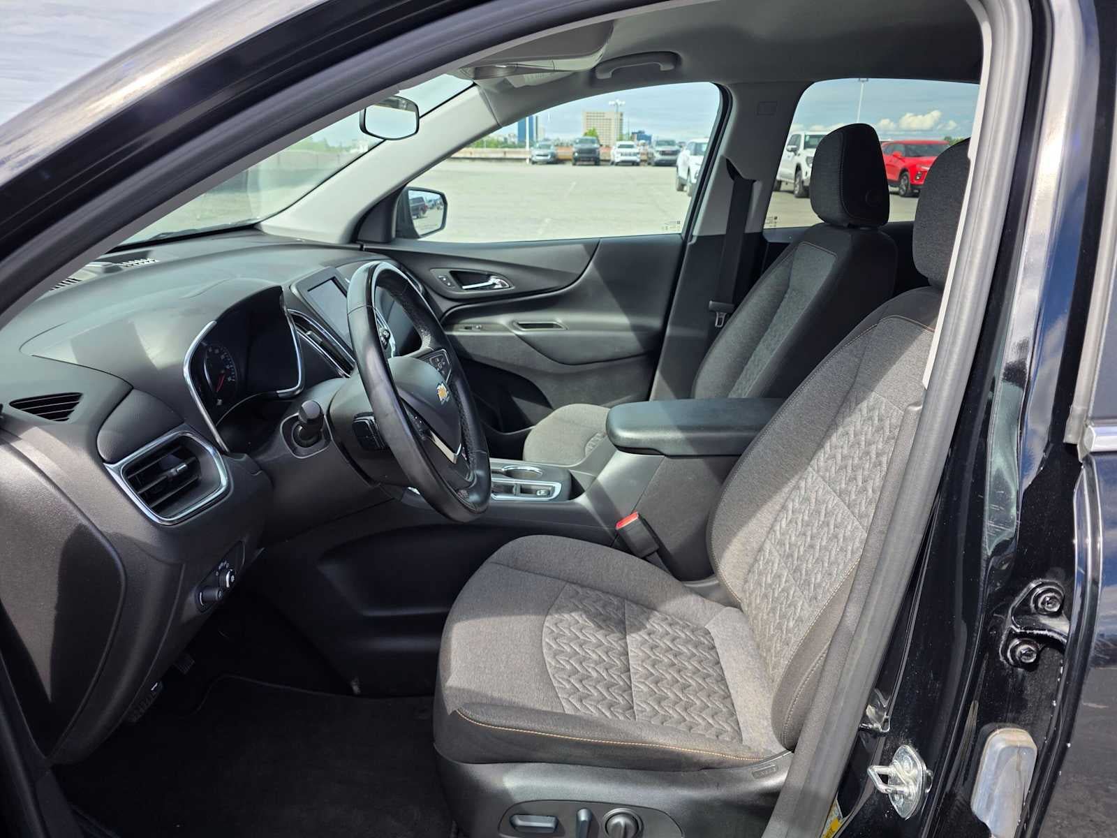 Used 2024 Chevrolet Equinox LT AWD/4WD image 20