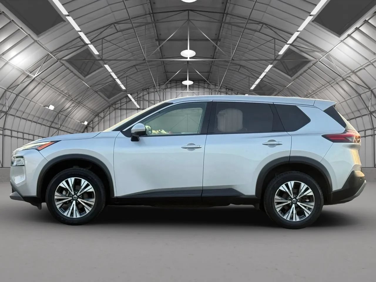Used 2021 Nissan Rogue SV AWD/4WD image 4