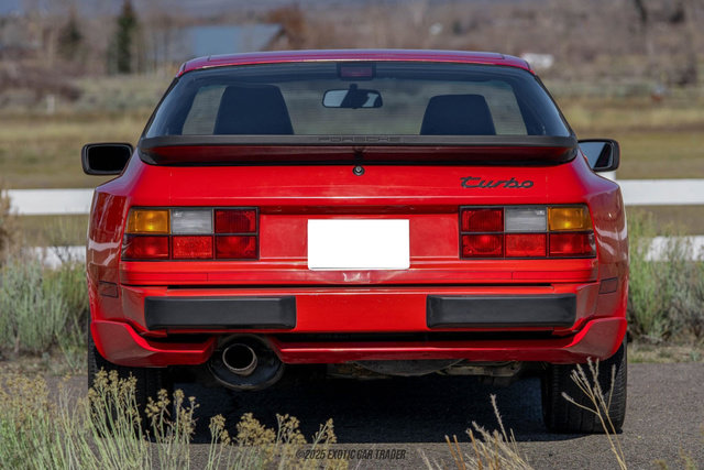 Used 1988 Porsche 944 Turbo image 7