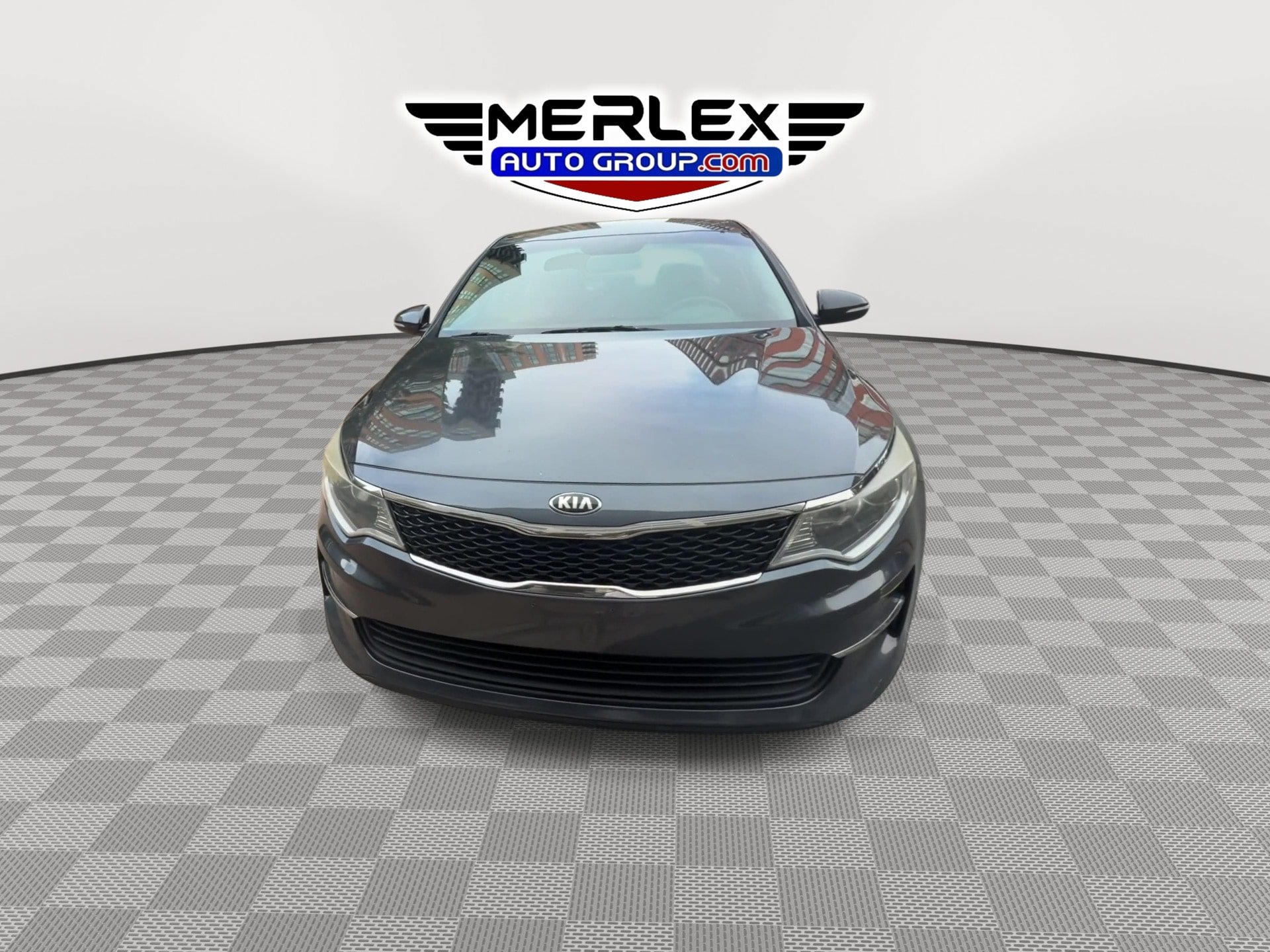 Used 2017 Kia Optima LX FWD image 3