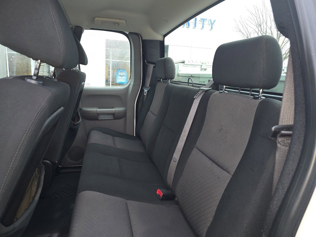 Used 2008 Chevrolet Silverado 2500 W/T image 15