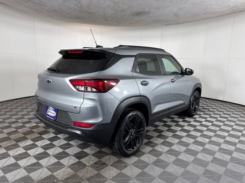 New 2026 Chevrolet TrailBlazer LT w/ Midnight Edition AWD/4WD image 5