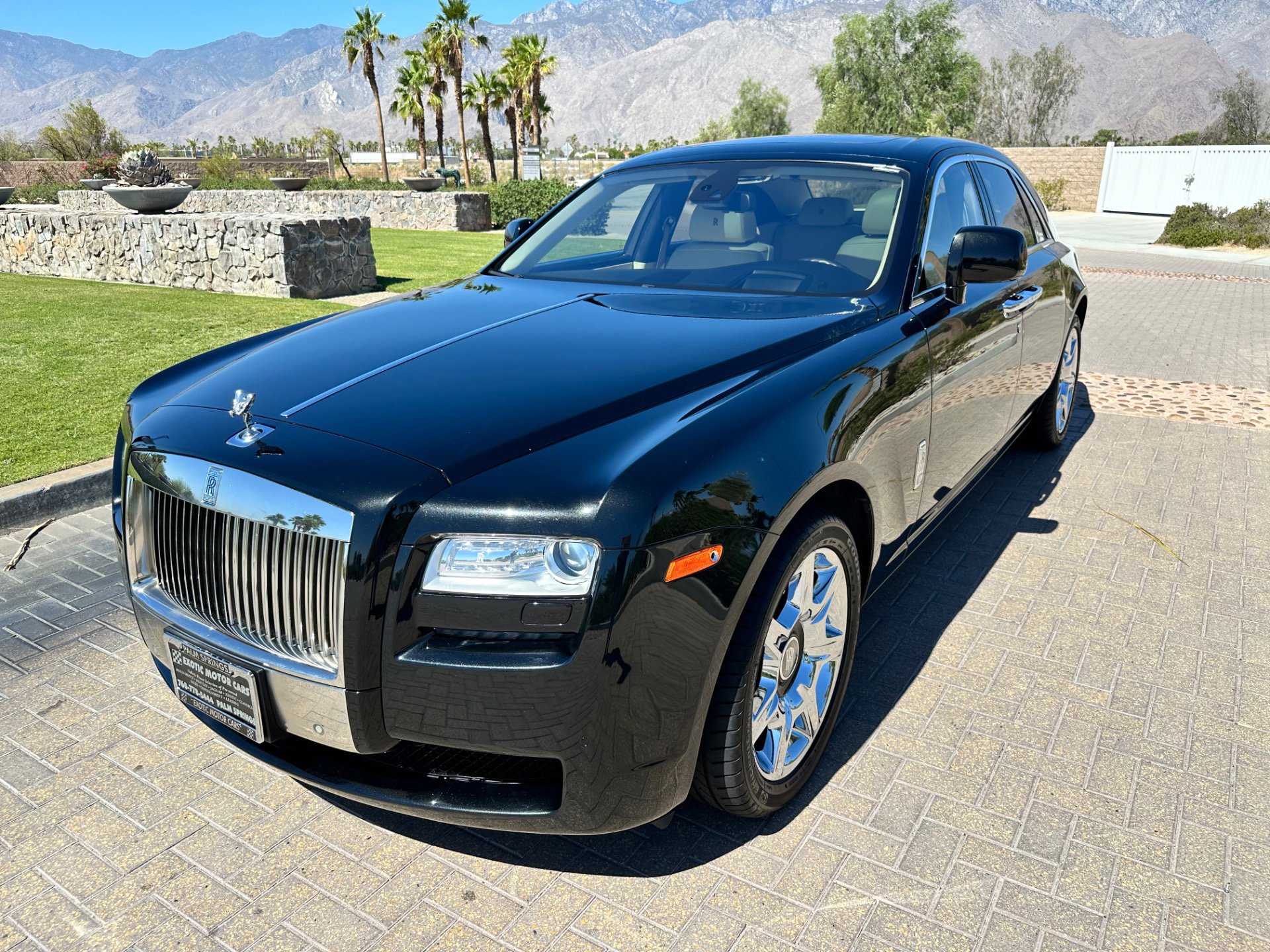 Used 2011 Rolls-Royce Ghost image 5