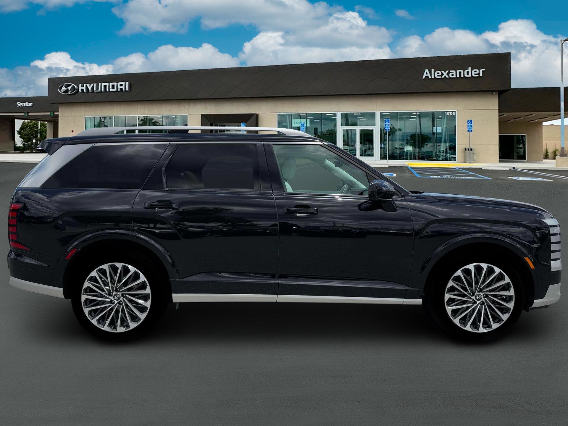 New 2026 Hyundai Palisade Calligraphy FWD image 9