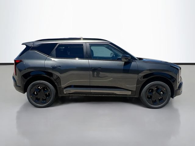 New 2027 Kia Seltos X-Line S w/ X-Line S Premium Package AWD/4WD image 8