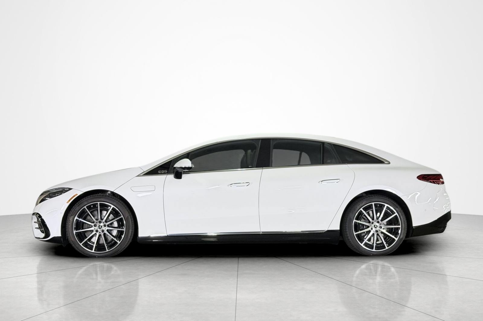 New 2026 Mercedes-Benz EQS 450+ 4MATIC Sedan image 2