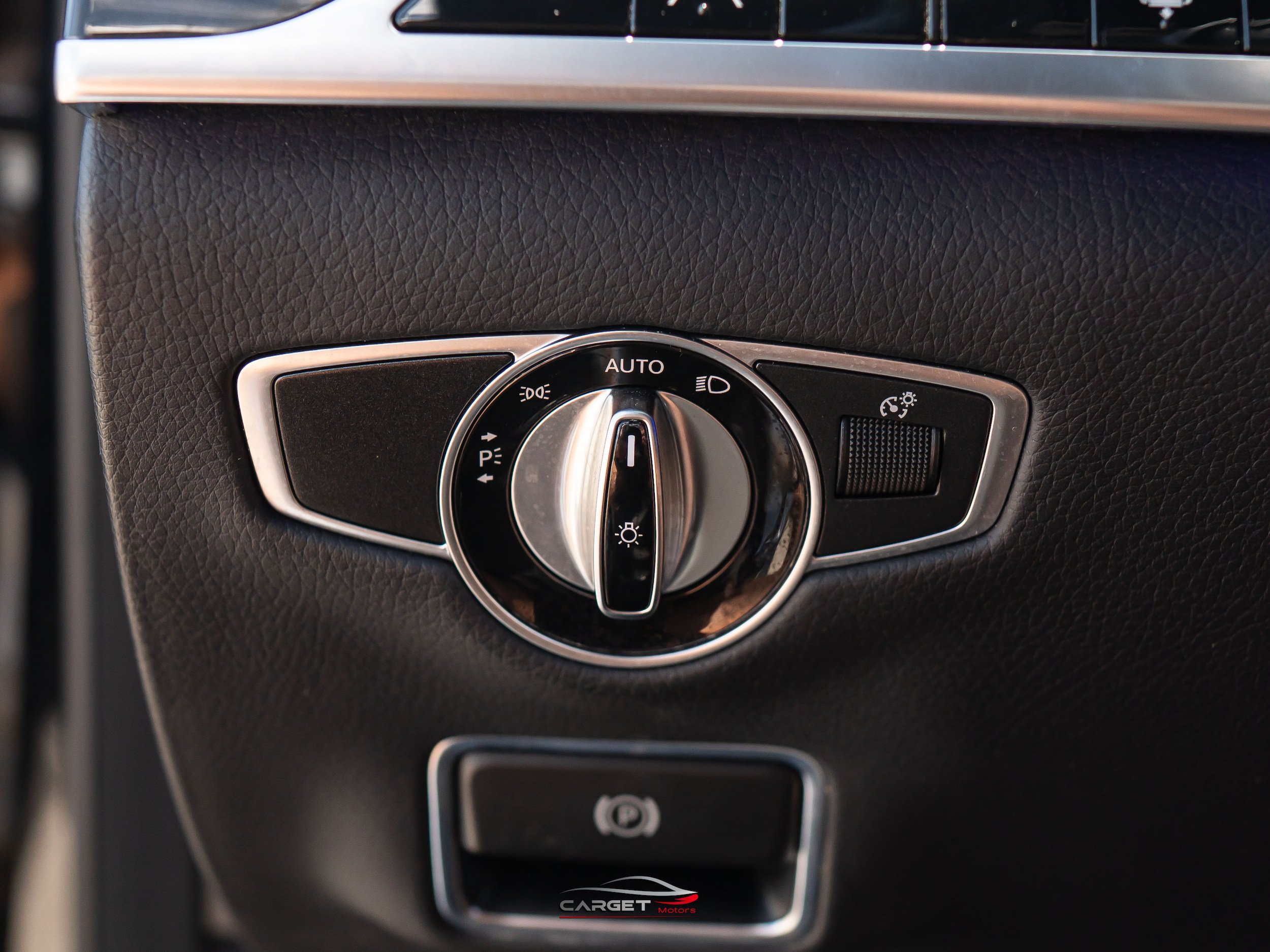 Used 2018 Mercedes-Benz S 450 4MATIC Sedan image 41