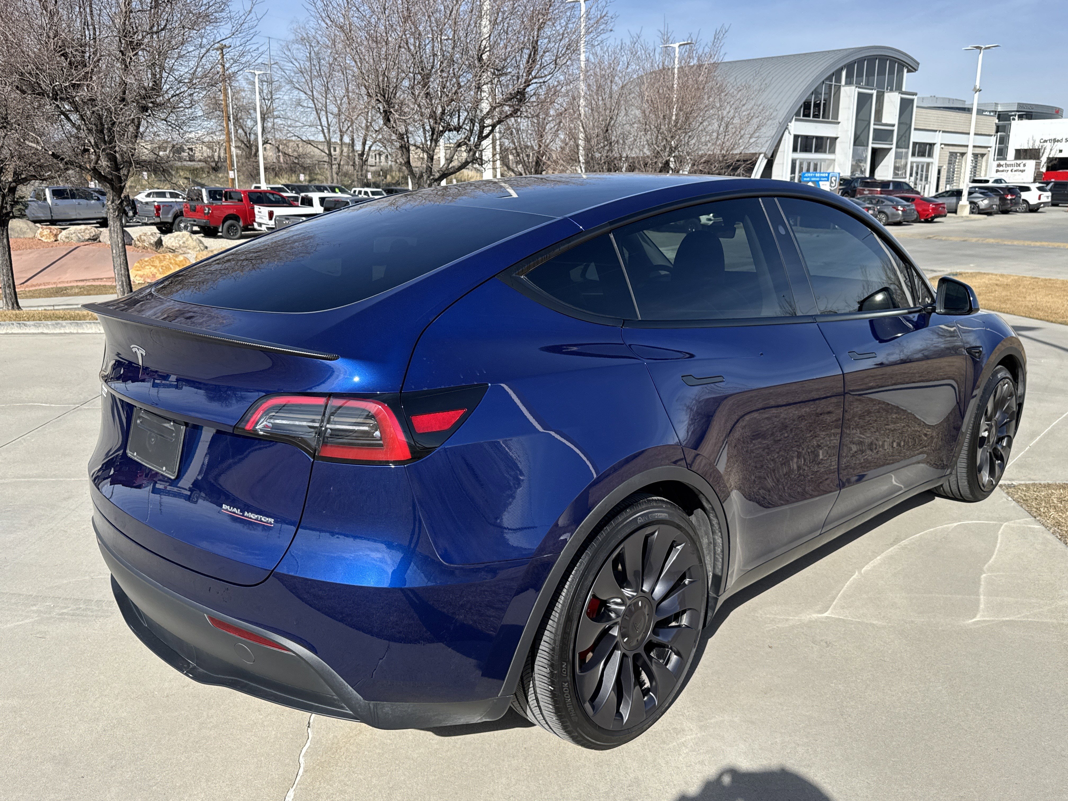 Used 2025 Tesla Model Y Performance image 5