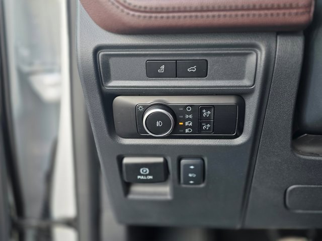 Used 2024 Ford Expedition Max Limited image 36