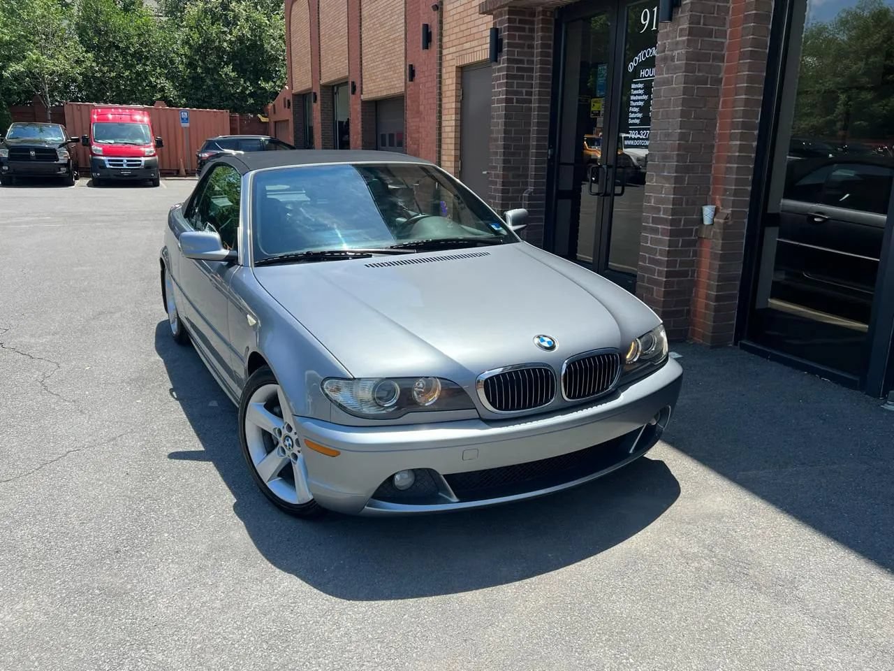 Used 2004 BMW 325Ci Convertible RWD image 32