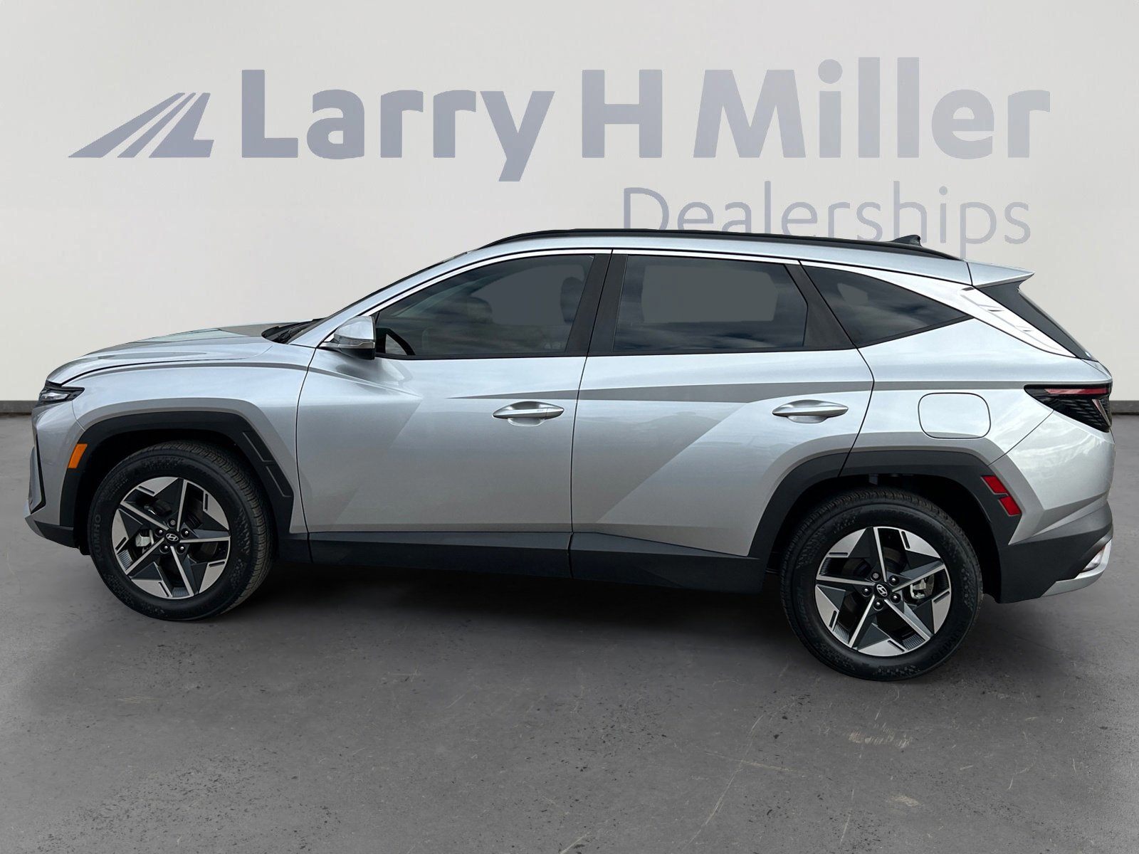 Used 2025 Hyundai Tucson SEL image 3