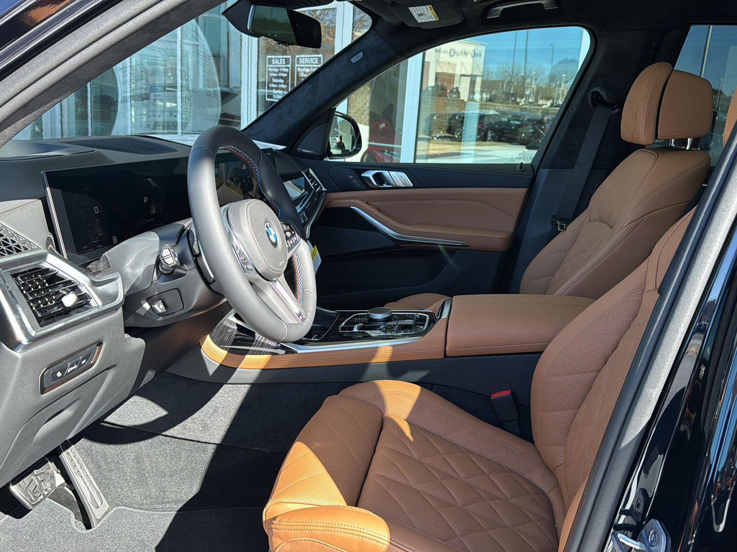 New 2026 BMW X7 M60i AWD/4WD image 9