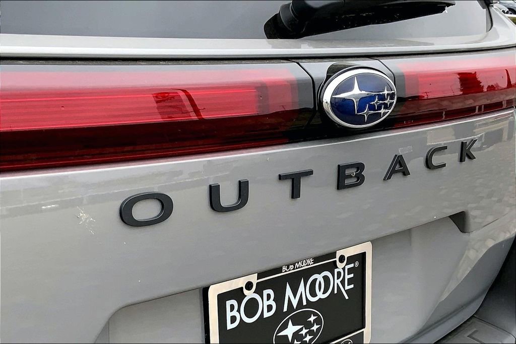 New 2026 Subaru Outback Limited image 9