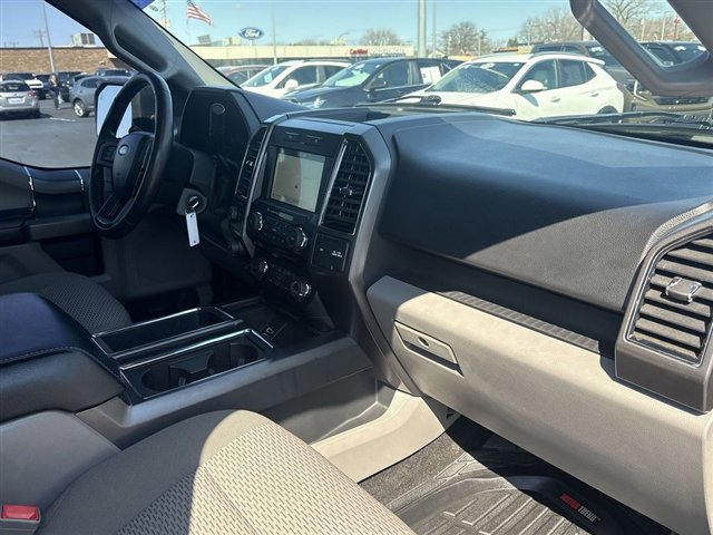 Used 2018 Ford F150 XLT w/ Equipment Group 302A Luxury image 27