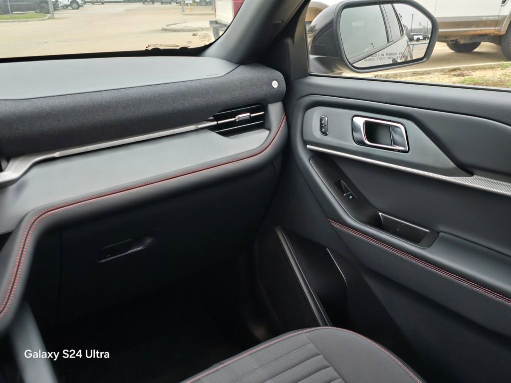 New 2026 Ford Explorer ST-Line image 22