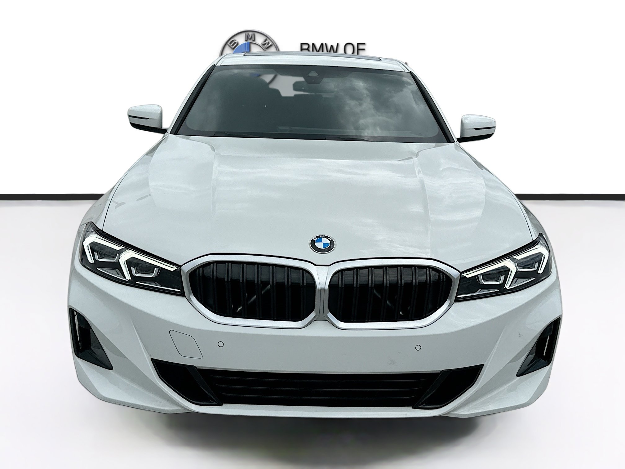 Certified 2023 BMW 330i Sedan w/ Convenience Package RWD image 2