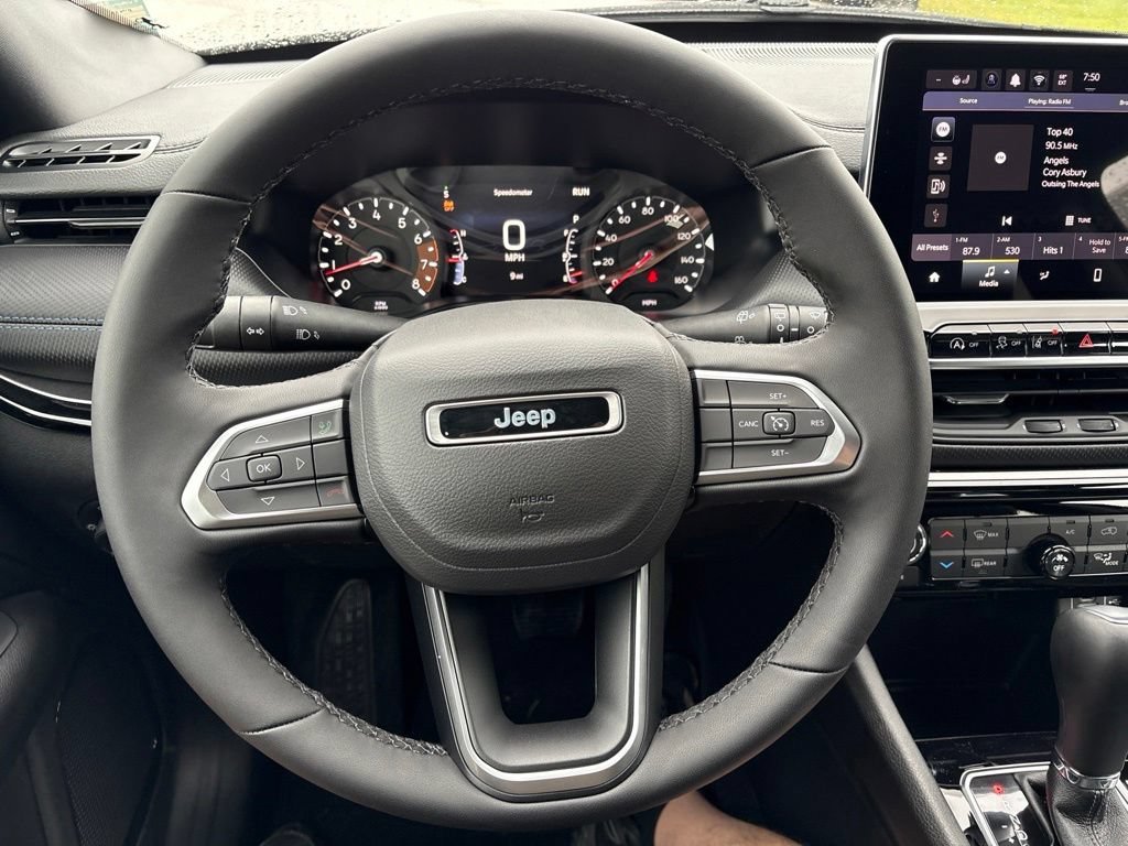 New 2026 Jeep Compass Latitude AWD/4WD image 20