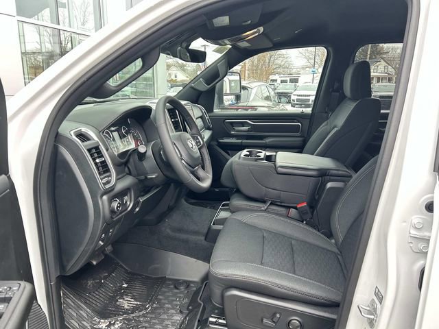New 2026 RAM 1500 4x4 Crew Cab image 7