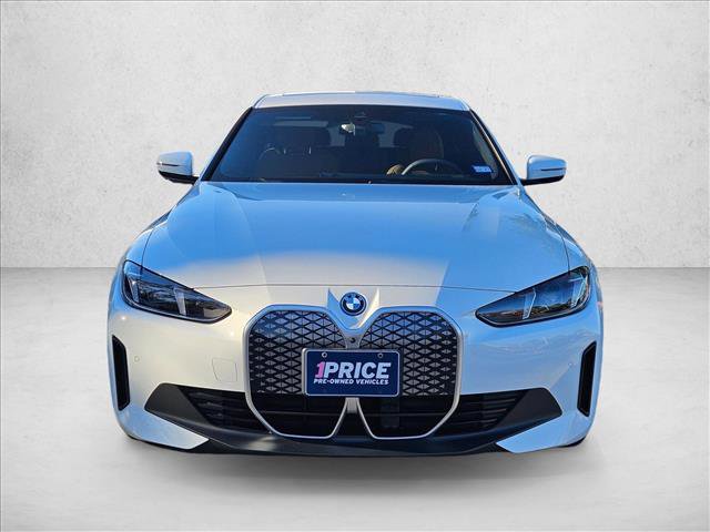 Used 2025 BMW i4 eDrive40 w/ Premium Package image 2
